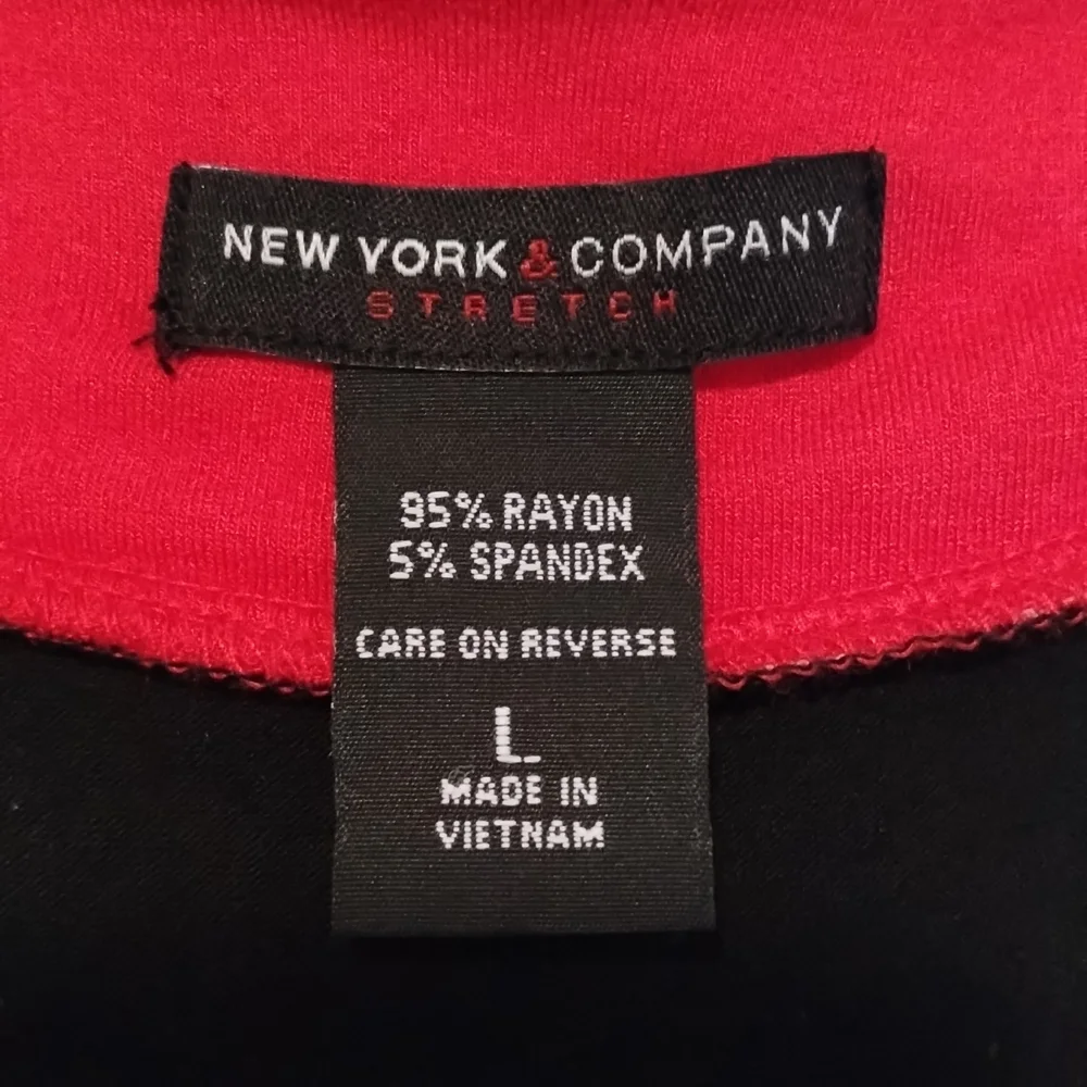 New York & Company Retro Mod Colorblock Dress L Long Sleeve Black Red Empire